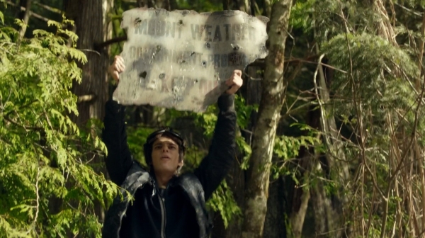The 100 Season One Episode One Pilot Captures-34
