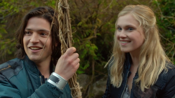 The 100 Season One Episode One Pilot Captures-29
