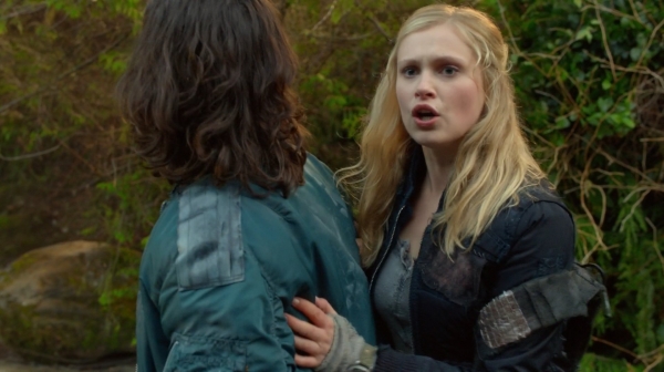 The 100 Season One Episode One Pilot Captures-20
