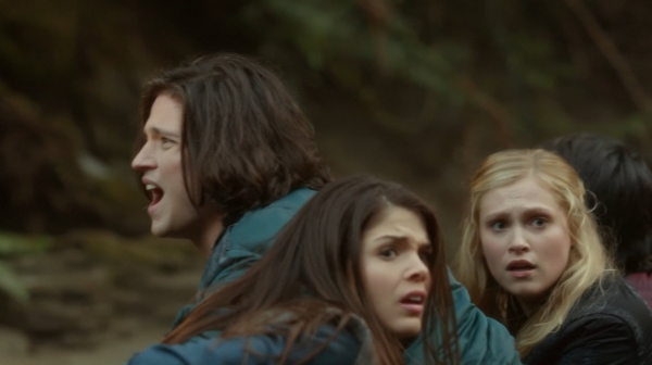 The 100 Season One Episode One Pilot Captures-9
