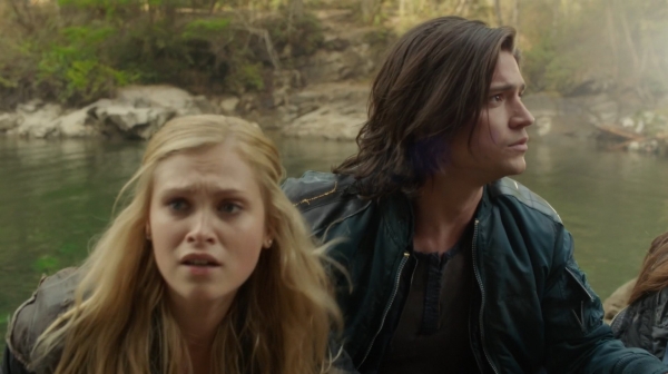 The 100 Season One Episode One Pilot Captures-7
