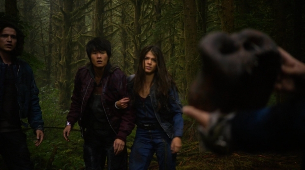 The 100 Season One Episode Two Earth Skills Captures-2775
