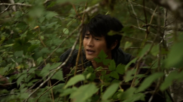 The 100 Season One Episode Two Earth Skills Captures-2761
