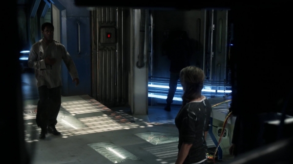 The 100 Season One Episode Two Earth Skills Captures-2697
