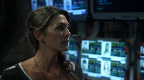 The 100 Season One Episode Two Earth Skills Captures-2681
