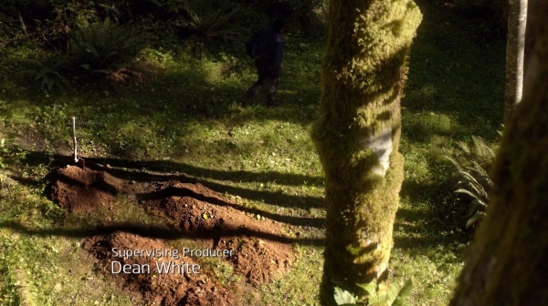 The 100 Season One Episode Two Earth Skills Captures-1
