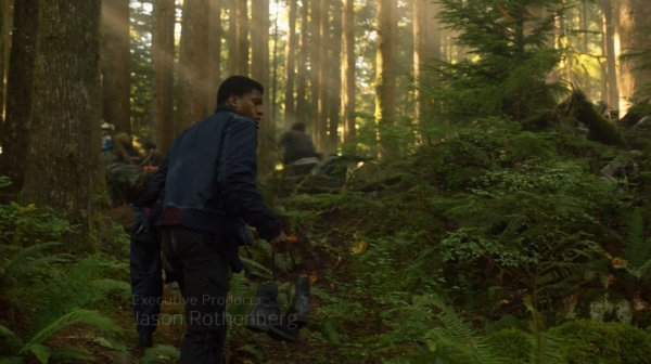 The 100 Season One Episode Two Earth Skills Captures-2588
