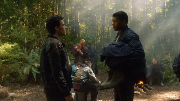 The 100 Season One Episode Two Earth Skills Captures-2550
