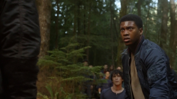 The 100 Season One Episode Two Earth Skills Captures-2452

