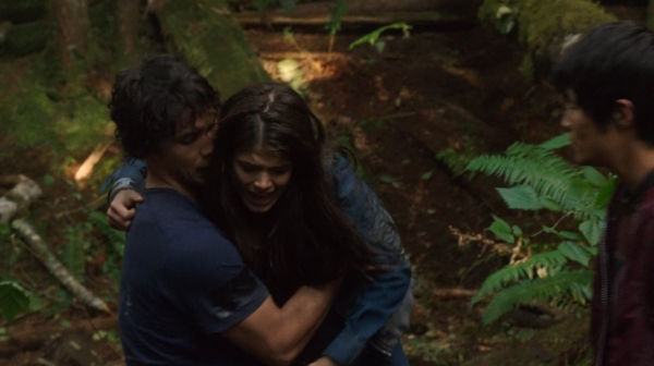 The 100 Season One Episode Two Earth Skills Captures-2433
