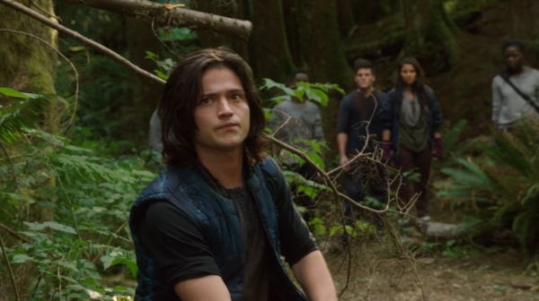 The 100 Season One Episode Two Earth Skills Captures-2428
