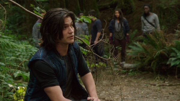 The 100 Season One Episode Two Earth Skills Captures-2416
