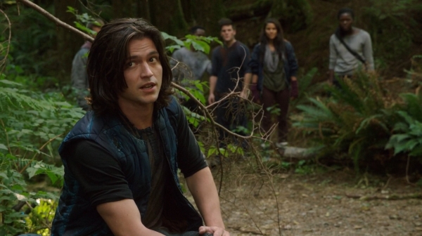 The 100 Season One Episode Two Earth Skills Captures-2412
