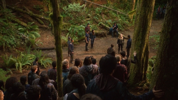 The 100 Season One Episode Two Earth Skills Captures-2398
