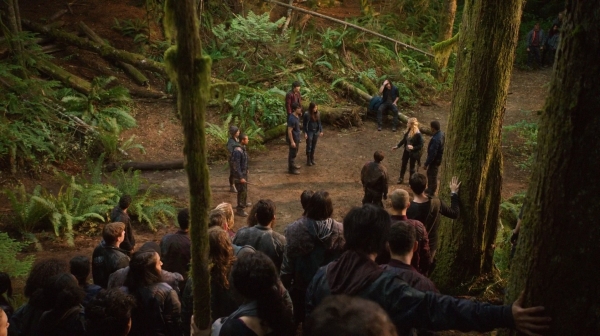 The 100 Season One Episode Two Earth Skills Captures-2396

