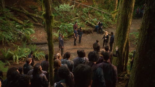 The 100 Season One Episode Two Earth Skills Captures-2395
