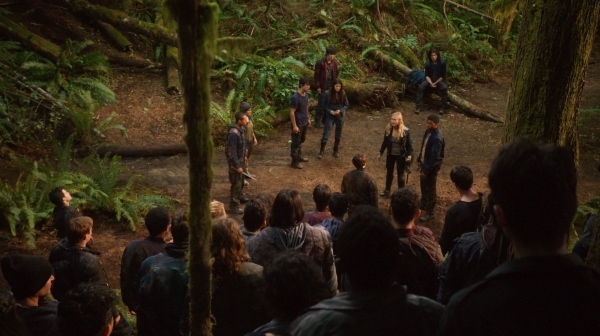 The 100 Season One Episode Two Earth Skills Captures-2345
