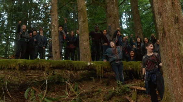 The 100 Season One Episode Two Earth Skills Captures-2316
