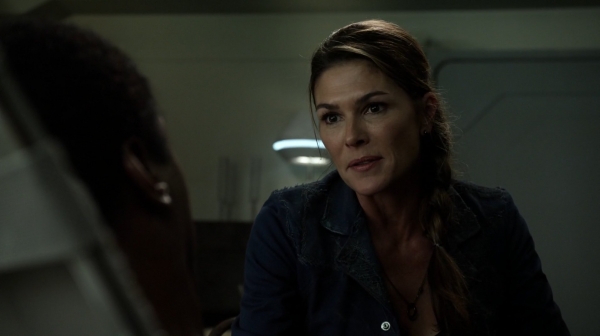 The 100 Season One Episode Two Earth Skills Captures-2250
