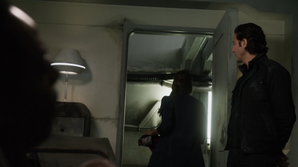 The 100 Season One Episode Two Earth Skills Captures-2189
