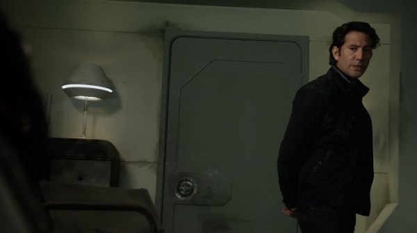 The 100 Season One Episode Two Earth Skills Captures-2162
