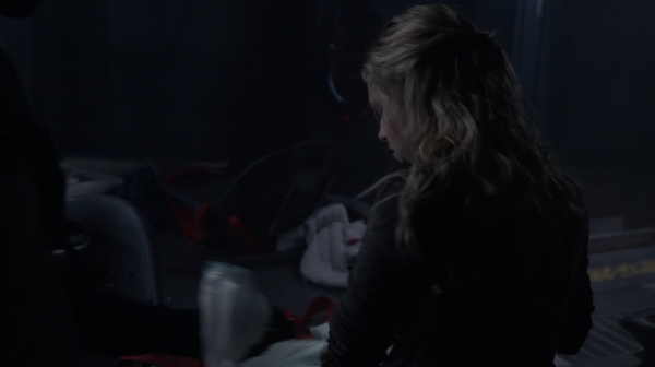 The 100 Season One Episode Two Earth Skills Captures-2055
