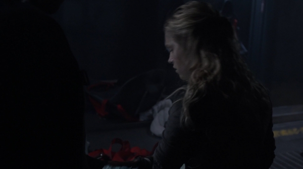 The 100 Season One Episode Two Earth Skills Captures-2054
