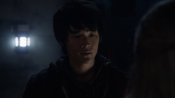 The 100 Season One Episode Two Earth Skills Captures-2011
