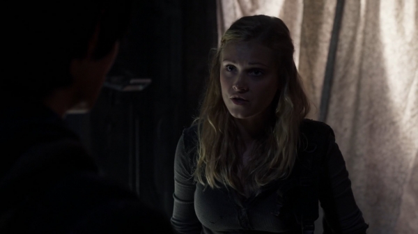 The 100 Season One Episode Two Earth Skills Captures-2007
