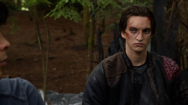 The 100 Season One Episode Two Earth Skills Captures-1899
