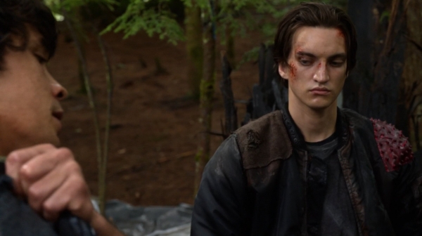 The 100 Season One Episode Two Earth Skills Captures-1898

