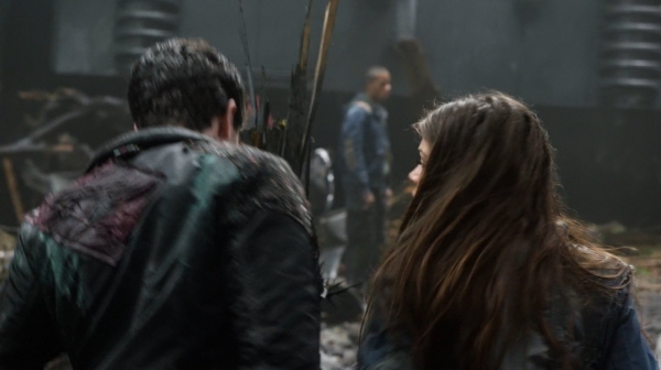 The 100 Season One Episode Two Earth Skills Captures-1883
