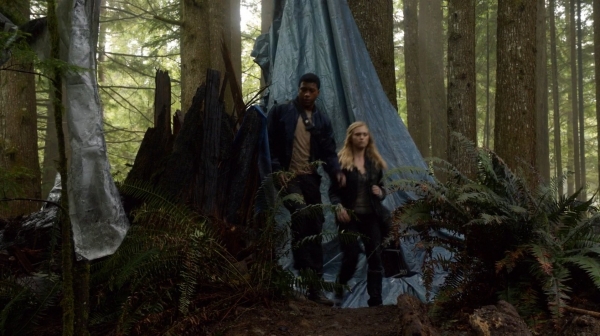 The 100 Season One Episode Two Earth Skills Captures-1873
