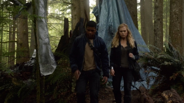 The 100 Season One Episode Two Earth Skills Captures-1870
