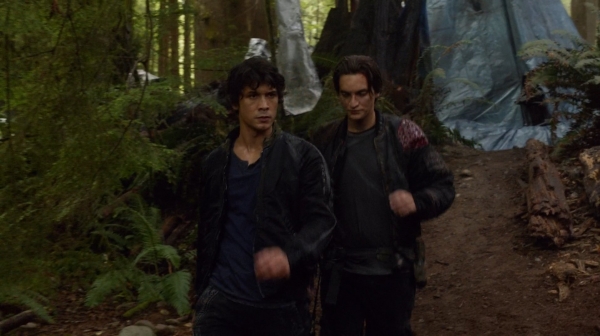 The 100 Season One Episode Two Earth Skills Captures-1859
