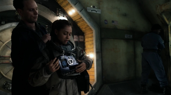The 100 Season One Episode Two Earth Skills Captures-1808
