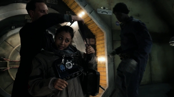 The 100 Season One Episode Two Earth Skills Captures-1805
