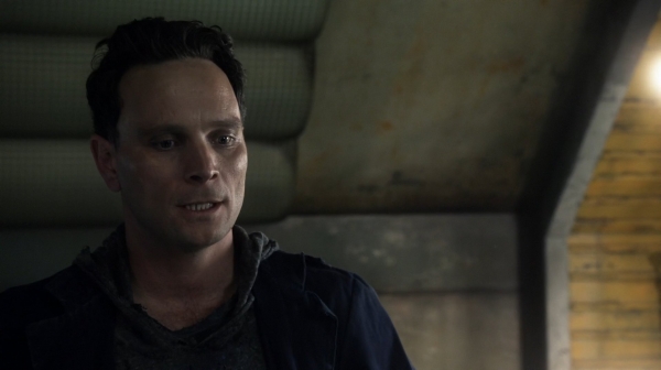 The 100 Season One Episode Two Earth Skills Captures-1757
