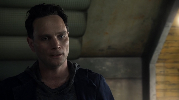 The 100 Season One Episode Two Earth Skills Captures-1755
