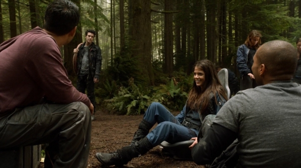 The 100 Season One Episode Two Earth Skills Captures-1740
