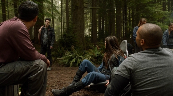 The 100 Season One Episode Two Earth Skills Captures-1739
