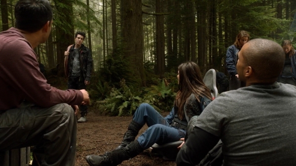 The 100 Season One Episode Two Earth Skills Captures-1738
