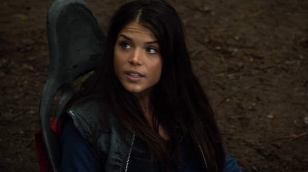 The 100 Season One Episode Two Earth Skills Captures-1735

