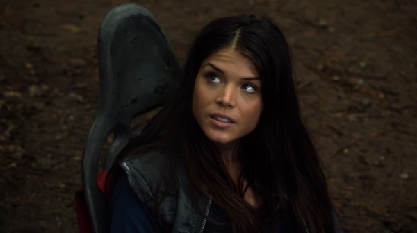 The 100 Season One Episode Two Earth Skills Captures-1734
