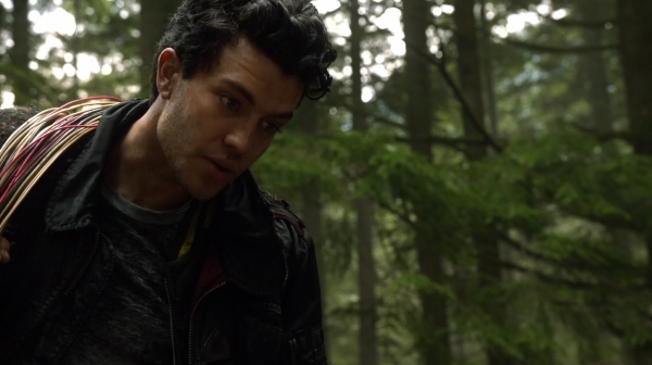 The 100 Season One Episode Two Earth Skills Captures-1728
