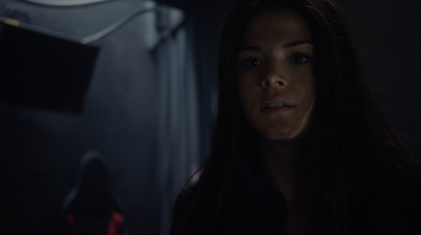 The 100 Season One Episode Two Earth Skills Captures-1686
