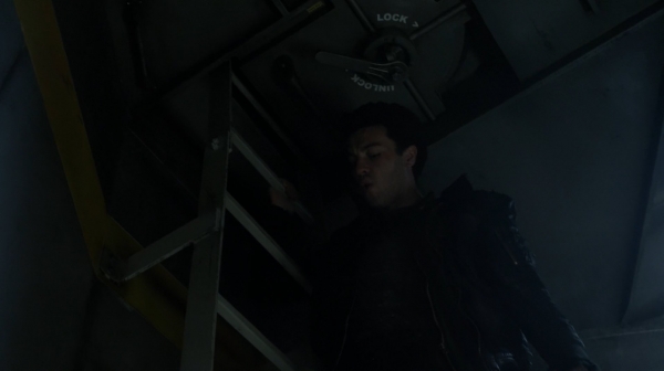 The 100 Season One Episode Two Earth Skills Captures-1652
