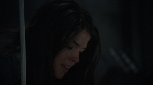 The 100 Season One Episode Two Earth Skills Captures-1650
