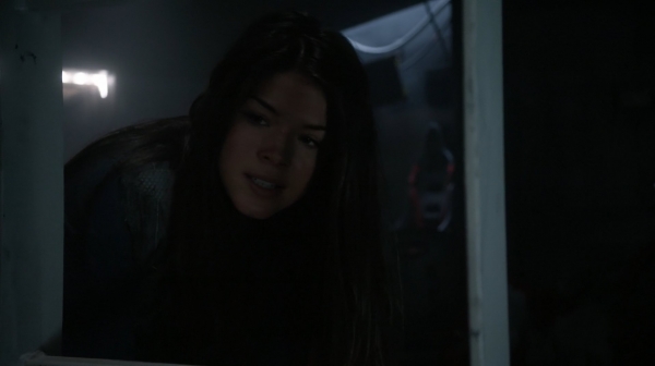 The 100 Season One Episode Two Earth Skills Captures-1645

