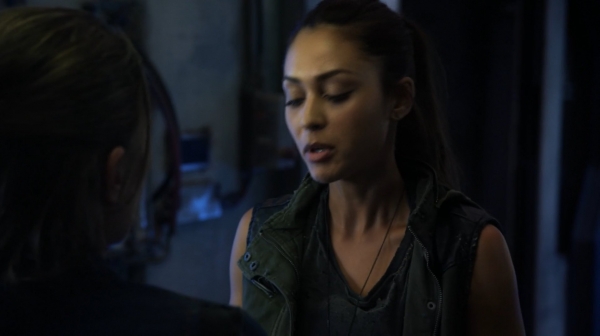 The 100 Season One Episode Two Earth Skills Captures-1605
